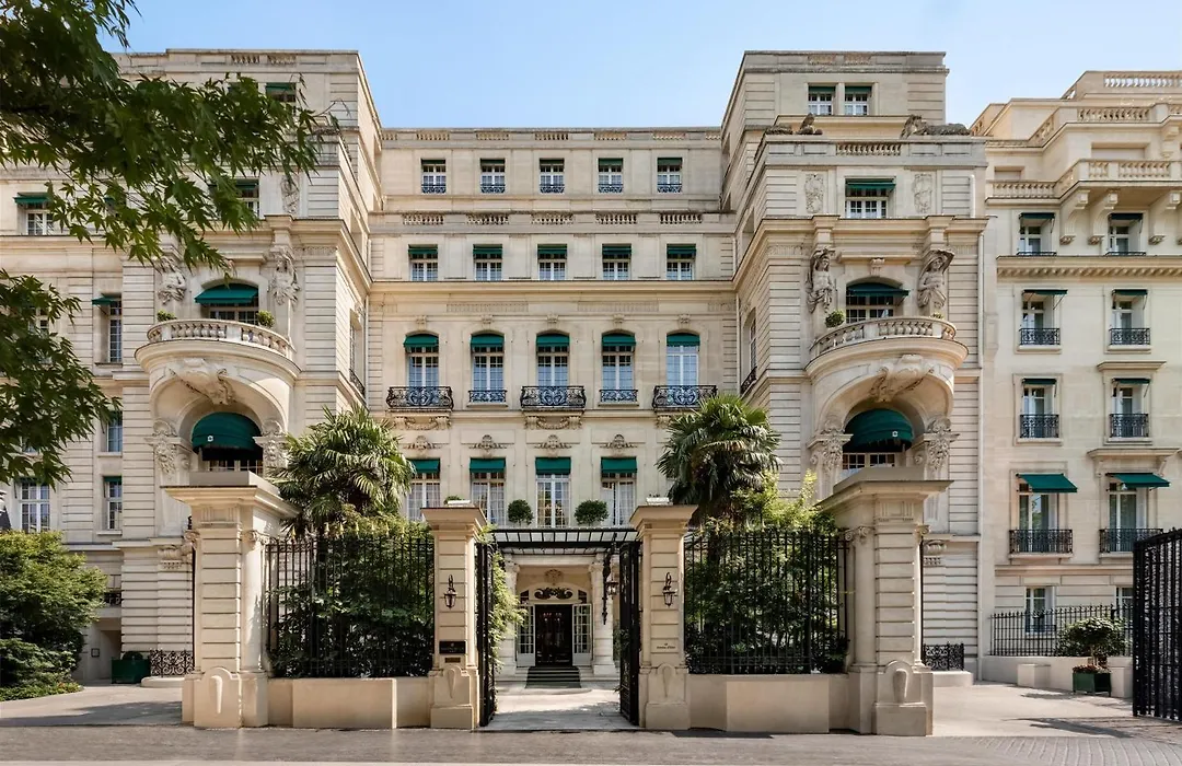 Shangri-La Paris-1
