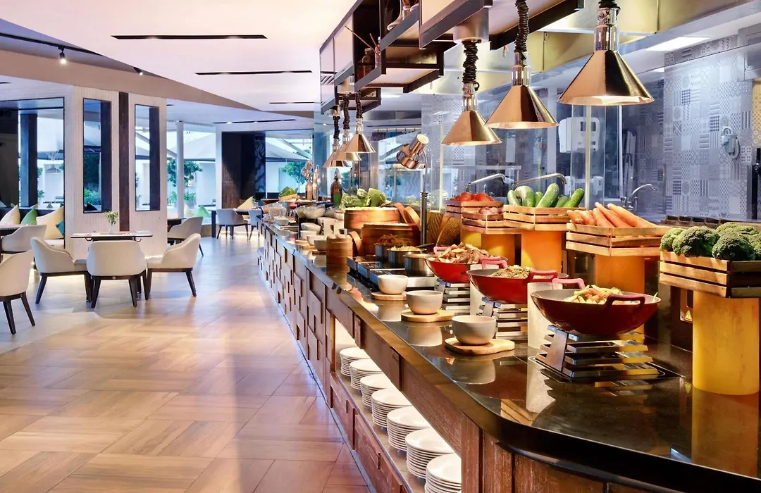 Grand Mercure Bali Seminyak-1