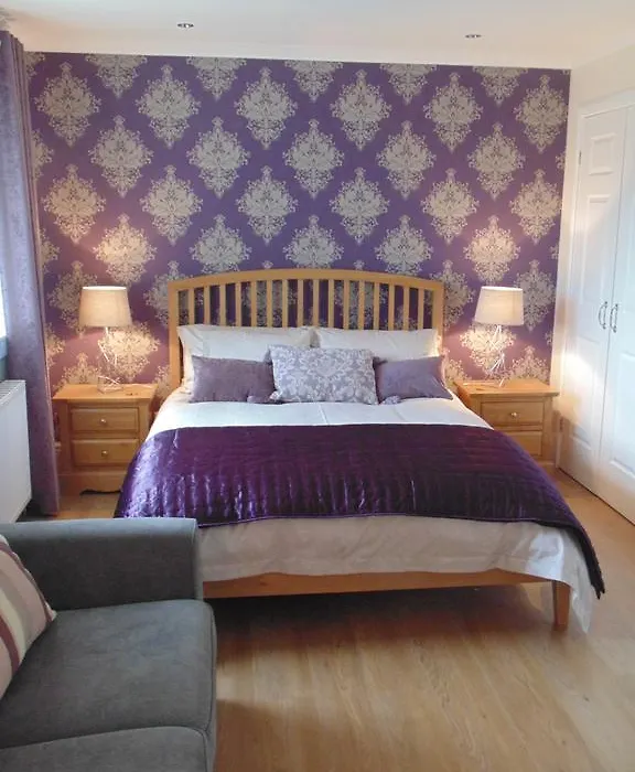 Woodside Guest House-1