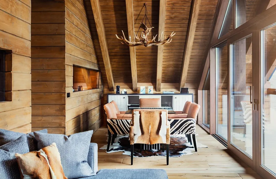 El Lodge, Ski & Spa-1