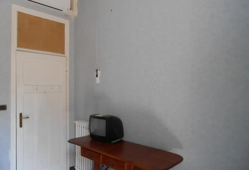 Casa Di Roma-1