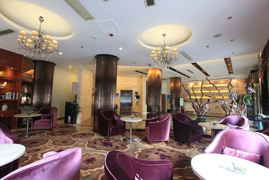 Ejon Kins Hotel-1