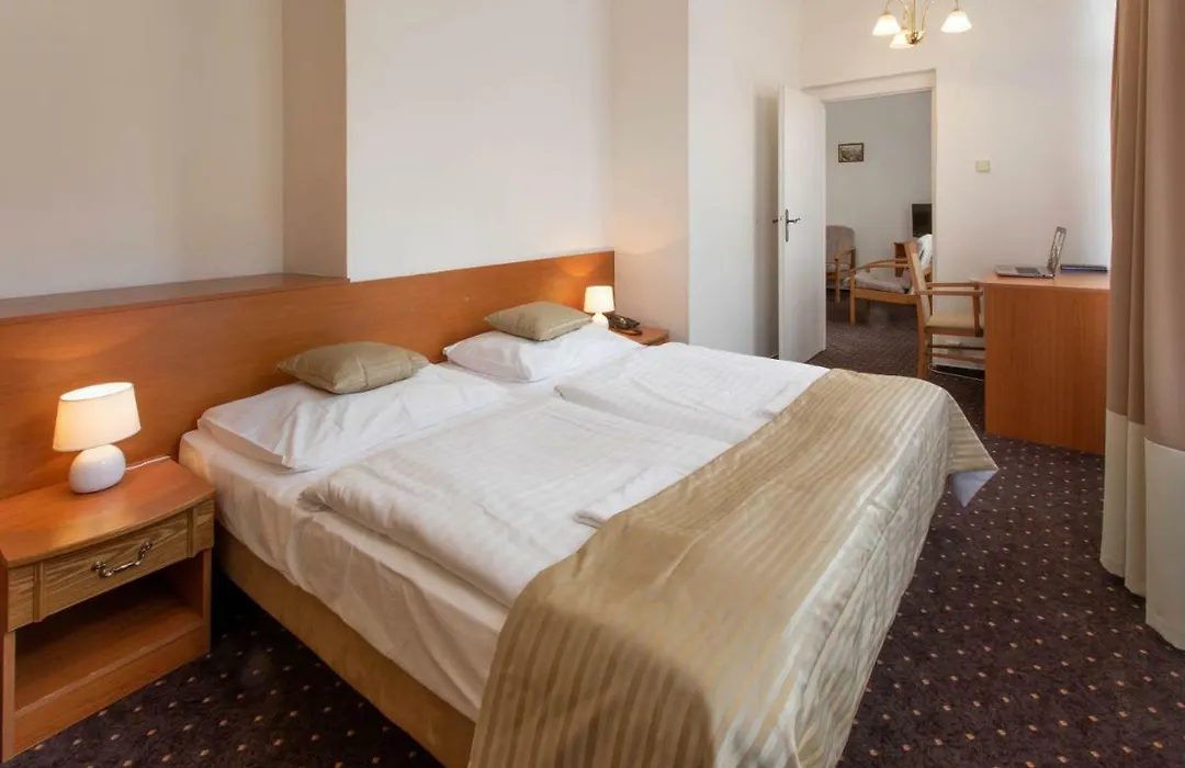 Novomestsky Hotel-1