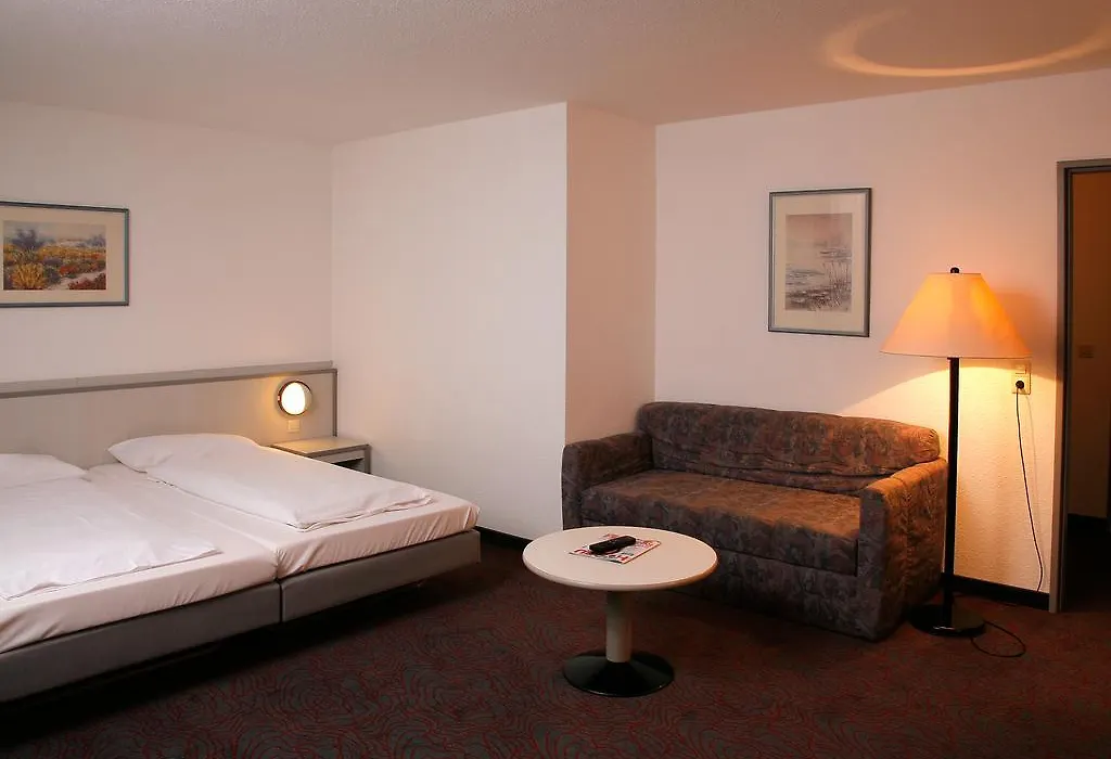 Days Inn Kassel Hessenland-1