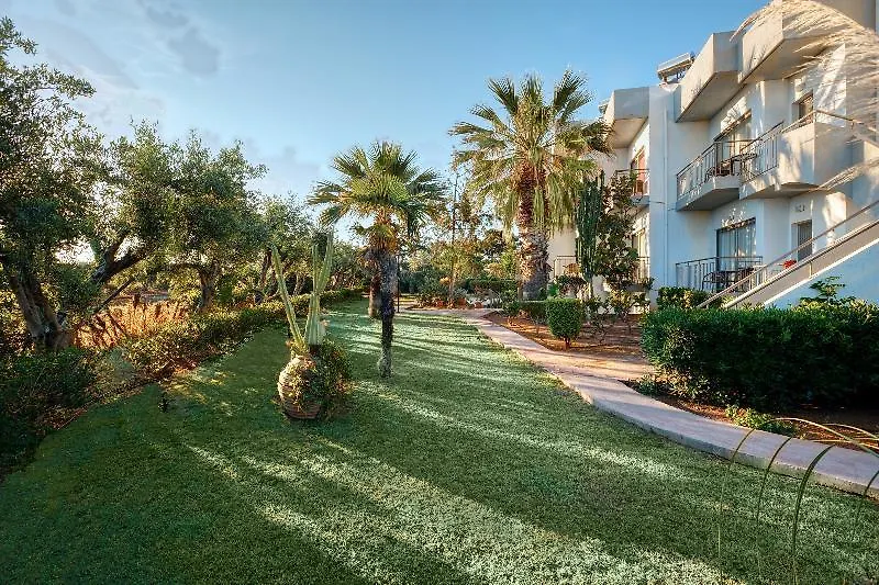 Hotel Oasis Beach (Adults Only)-1