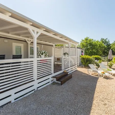 Zelena Laguna Mobile Homes-2