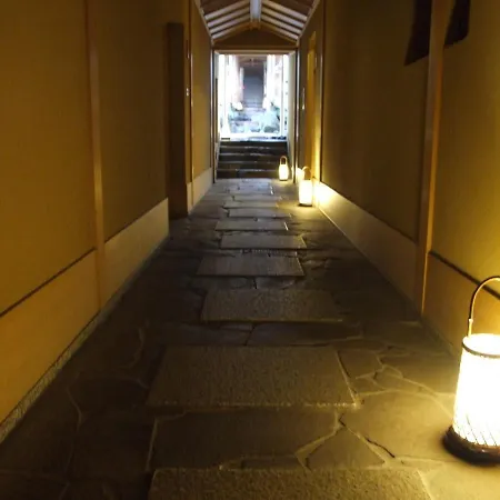 Gion Hatanaka-2