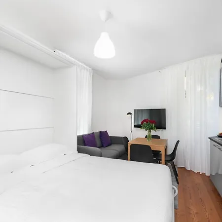 The Studios Montreux - Swiss Hotel Apartments-3