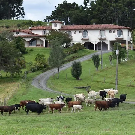 Pousada Fazenda Da Invernada-2