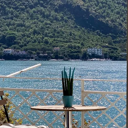 Mare Blu-2