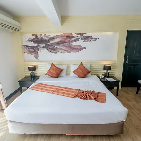 Sea Breeze Jomtien Resort-2