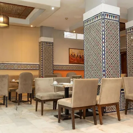 Colisee Hotel-3