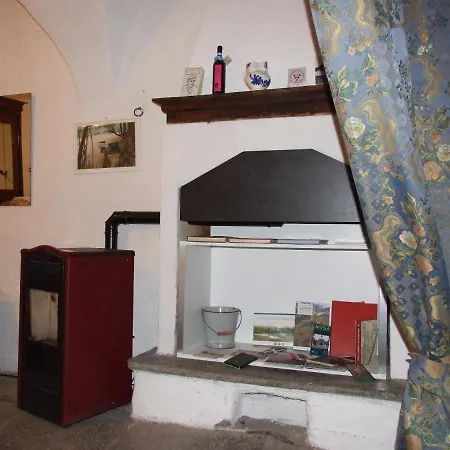 La stufa rossa-3