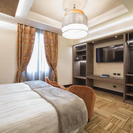 Solo Experience Hotel-3