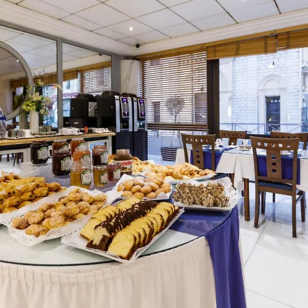 Hotel Nice Riviera-2