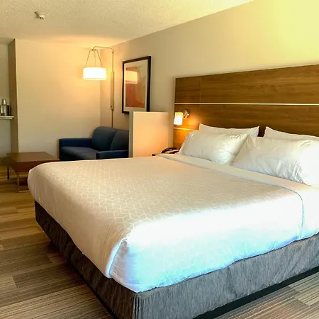 Holiday Inn Express & Suites Lexington Downtown Area-Keeneland By Ihg-2