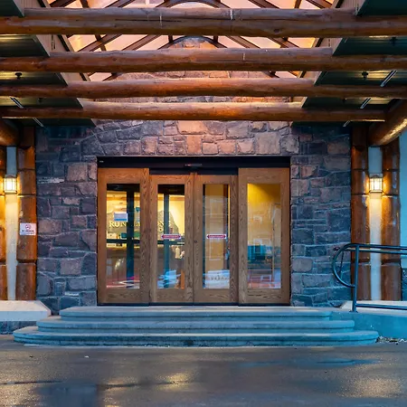 The Rundlestone Lodge-2