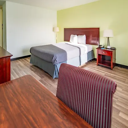 Rodeway Inn Central Colorado Springs-3