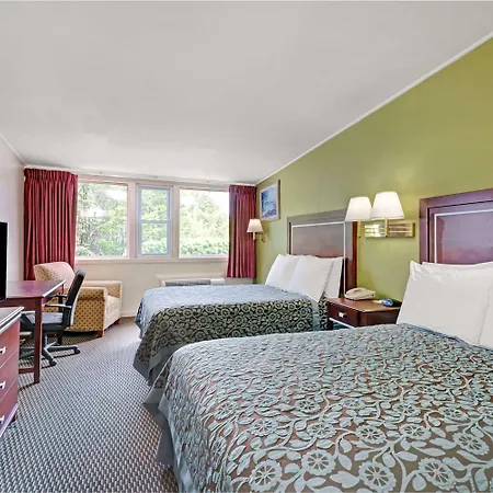Days Inn By Wyndham Kittery-2