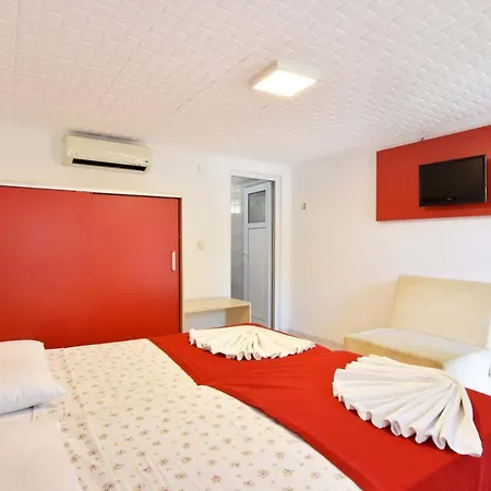 Side All Inclusive Random Rooms By Lookbookholiday-2
