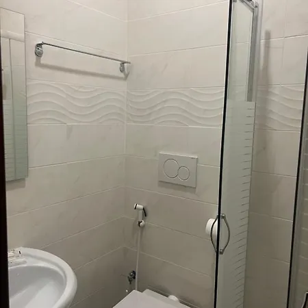 Terminal Guest House 24-2