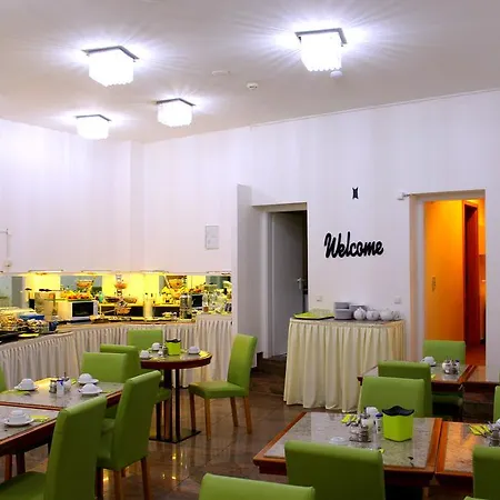 Hotel Merit-3