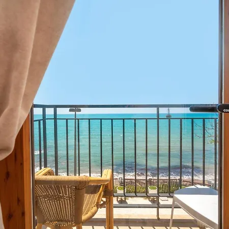 Beach House Hotel-3