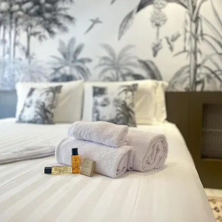 Hermitage Suites-3