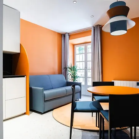 Apartamentos El Reloj-2