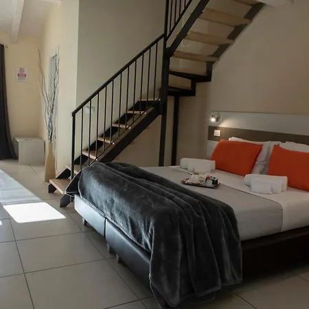 La Perla Amantea - Rooms & Apartaments-3