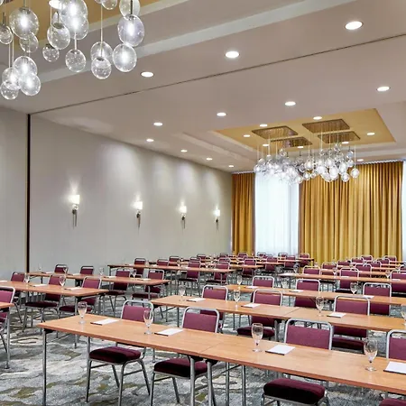 Courtyard By Marriott Portland City Center-2