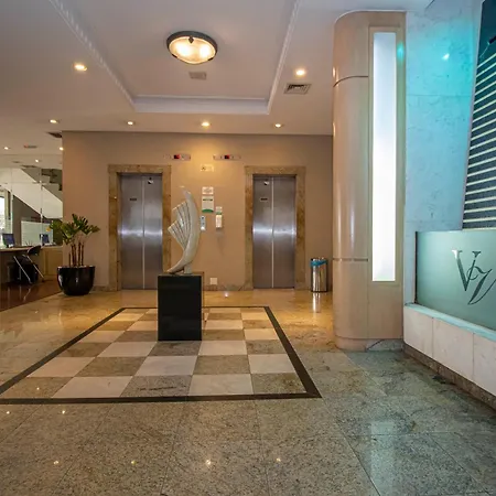 Hotel Victoria Villa Curitiba by Nacional Inn-2