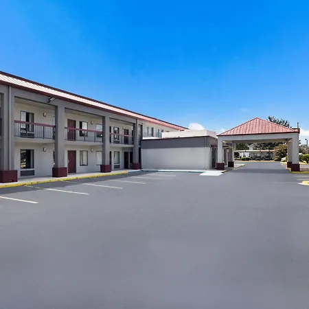 Red Roof Inn & Suites Statesboro - University-3