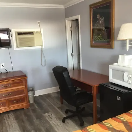 Budget Inn Plainview-3