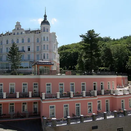 Bristol Georgy House-2