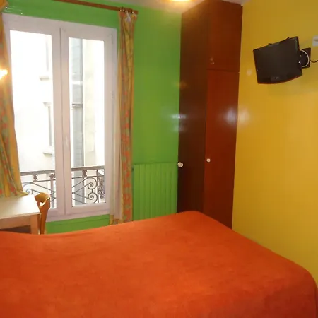Hotel Des Belges-3