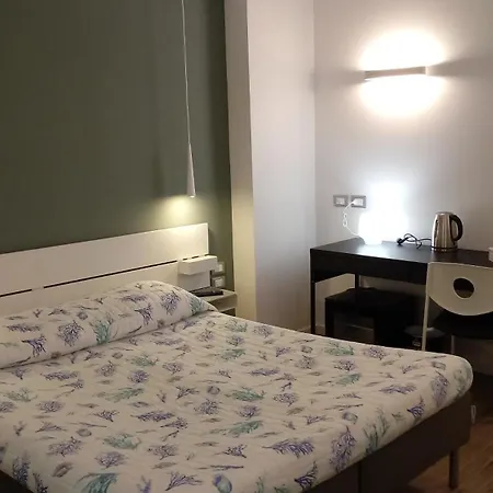 Travel House-2