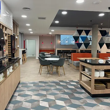 Holiday Inn Express San Sebastian de los Reyes by IHG-3