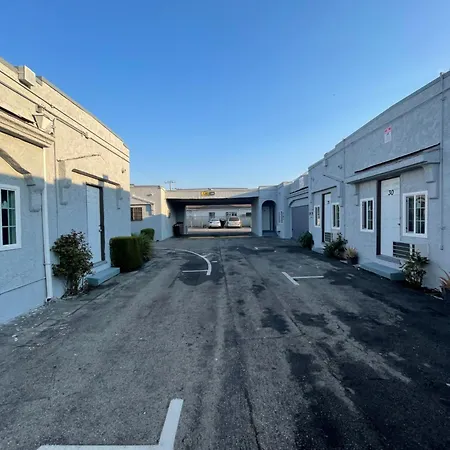 Monterey Motel-2