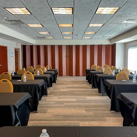 Holiday Inn Express & Suites Lexington Downtown Area-Keeneland By Ihg-3