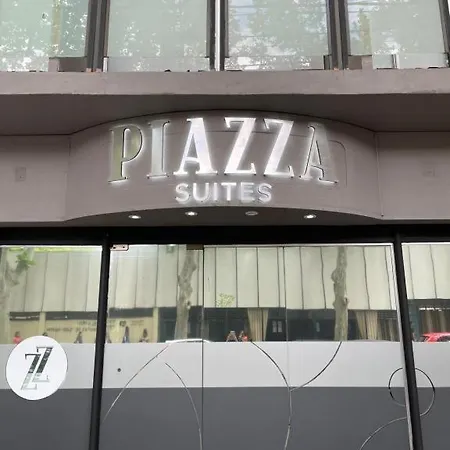 Piazza Suites 3-2