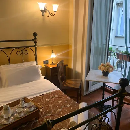 Hotel Pignatelli Napoli-3