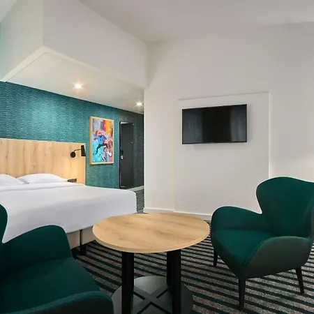 Radisson Hotel Brussels Centre Midi-3