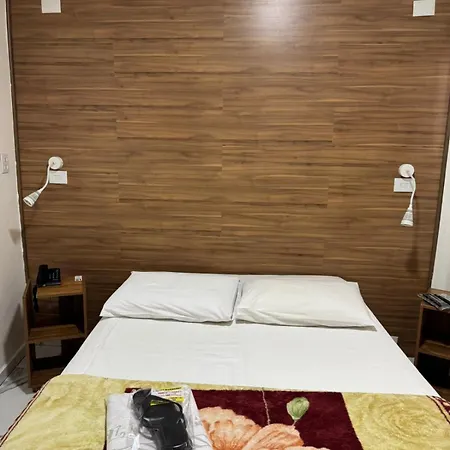 New Point Hotel-2