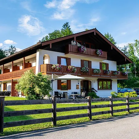 Hotel Garni Landhaus Sonnenstern-2