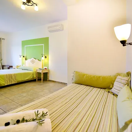 Pelican Hotel-2