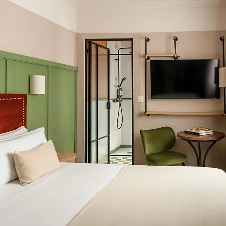 Honest Sevilla Hotel-3