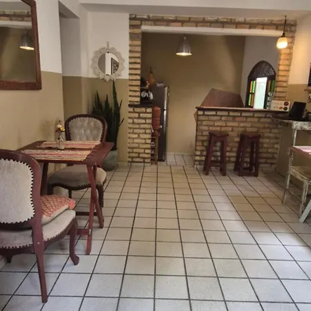 Hospedaria Flor de Caju-2