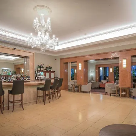Riu Plaza The Gresham Dublin-2