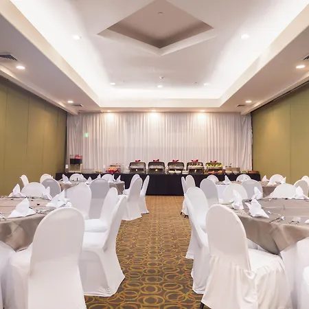 Holiday Inn Tijuana Zona Rio By Ihg-3